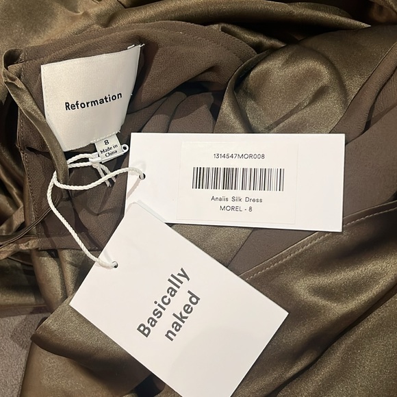 NEW NWT Reformation Anaiis Silk Dress High Neck Open Back Maxi Dress Morel Brown - Picture 13 of 13